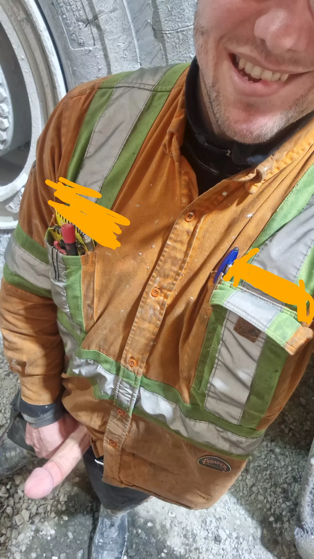 Little hard at work [34] posted by benm21978