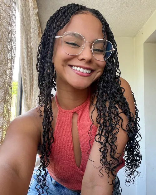 Natural smile and natural curls by ILoveSmilinggBack