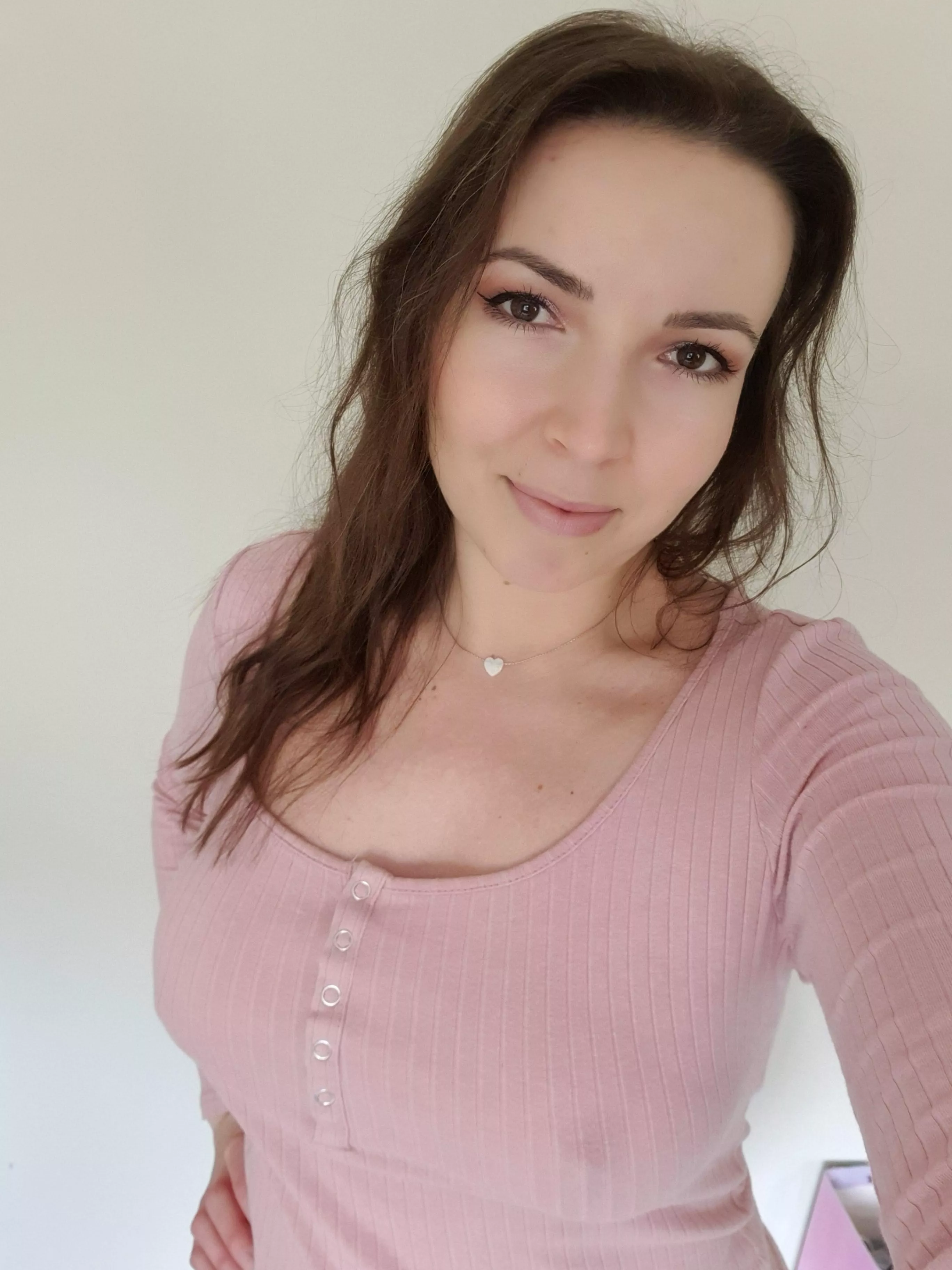 No bra makes it interesting posted by Bonbonitka