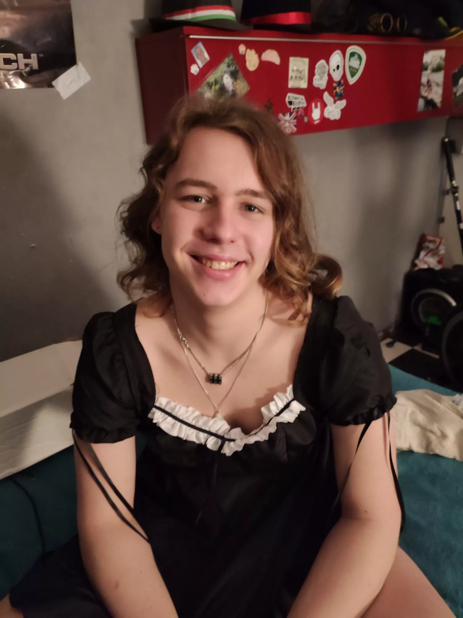 okay i honestly need oppinions, curly hair yes or no, cuz i cant decide wether i hate or love it posted by thefemboywarrior