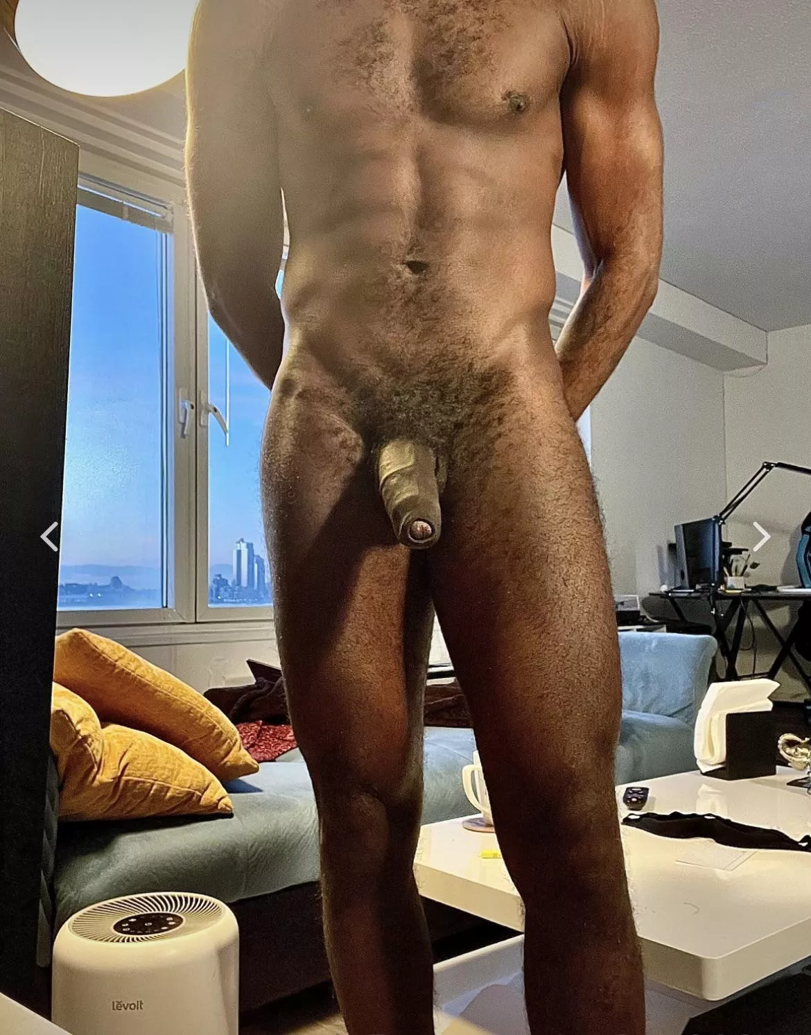 Old pic, got bigger legs now :)[M] posted by Expert_Locksmith4566