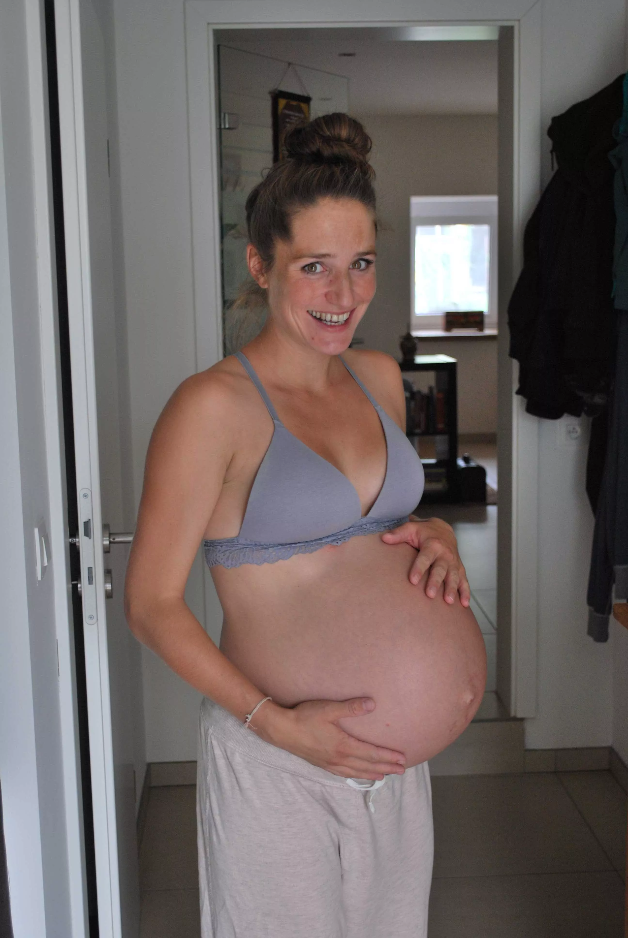 Pregnant daughter posted by randywun22