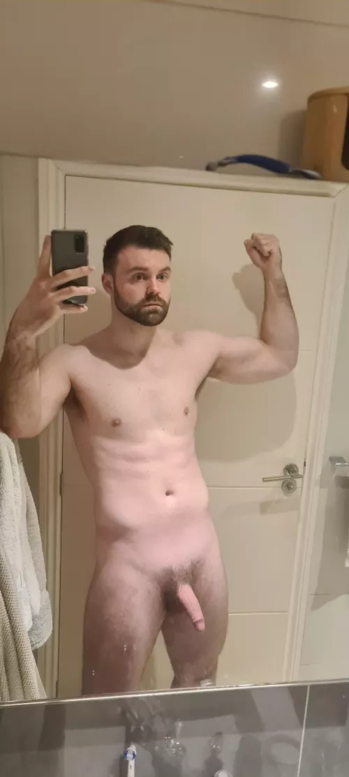 Return to Reddit. Who wants to welcome me back? by atie12