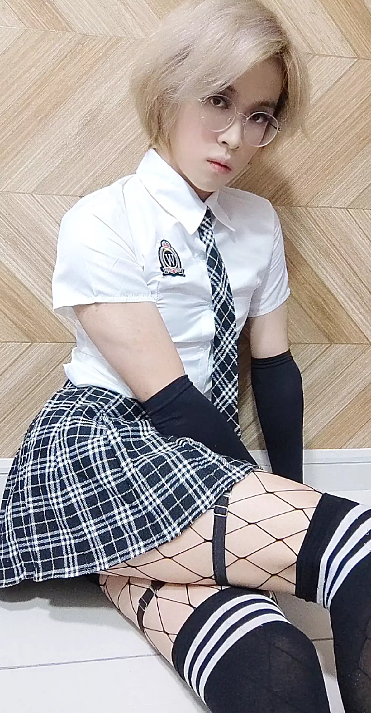 Schoolgirl moment owo?💞🌈 posted by femboycuber