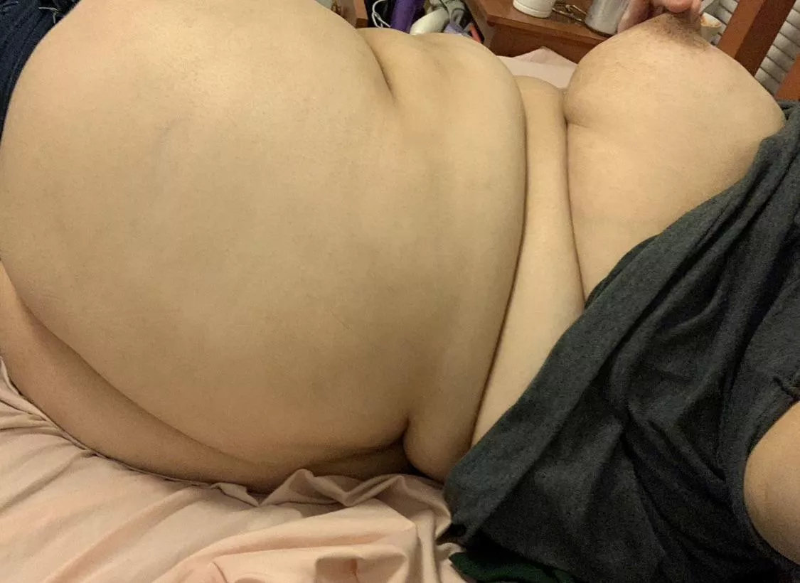 So sleepy yet so horny posted by Much_Onion_1581