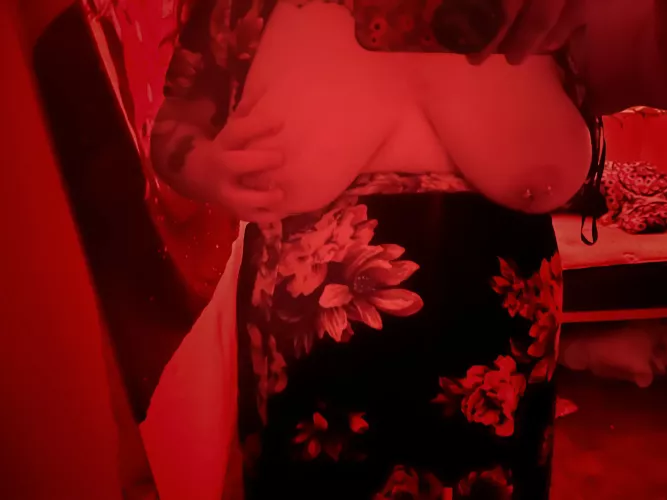 squeeze squeeze by bbwangel6666