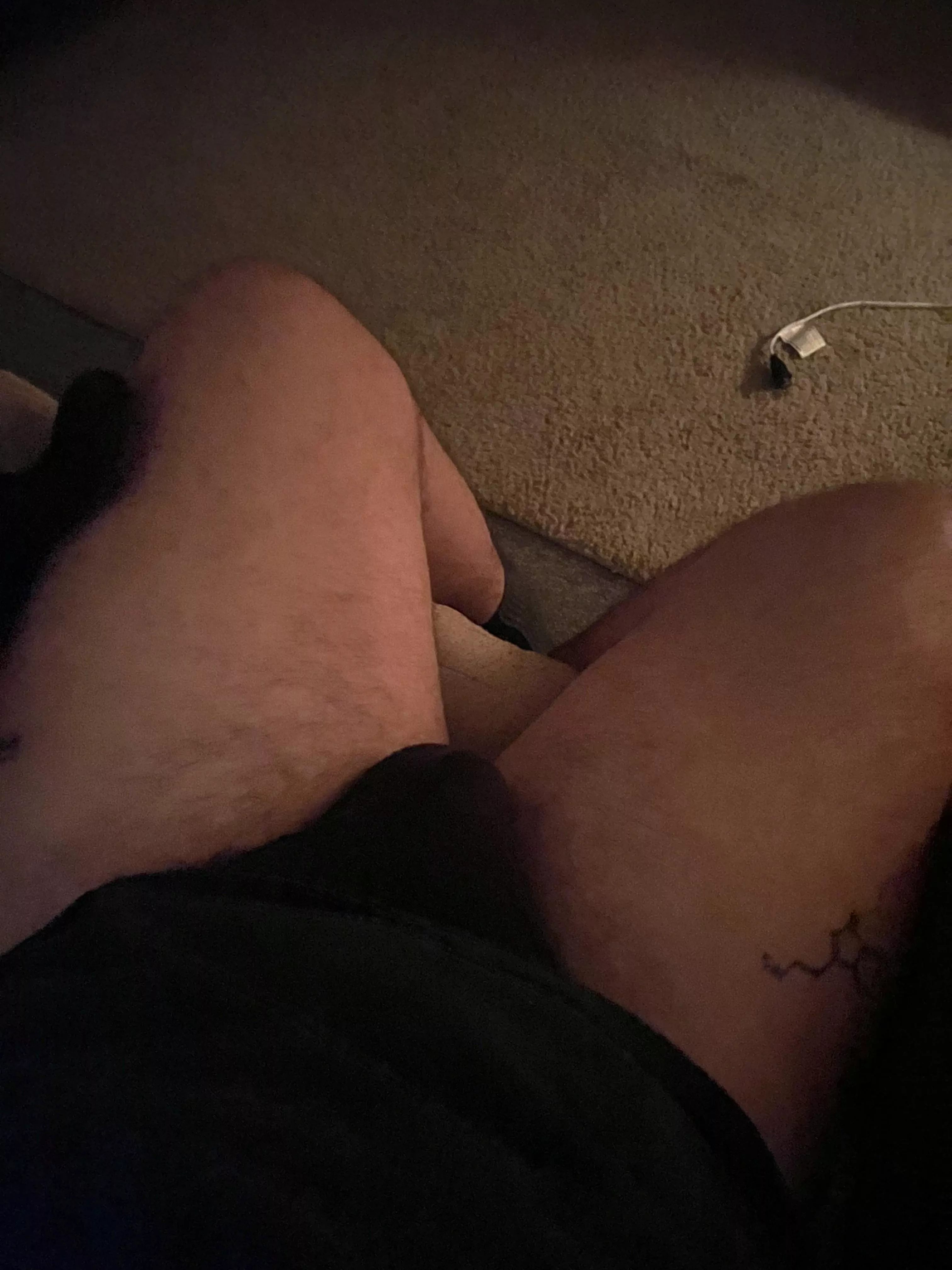 Thick thighs and and bulge posted by JAWWJACC