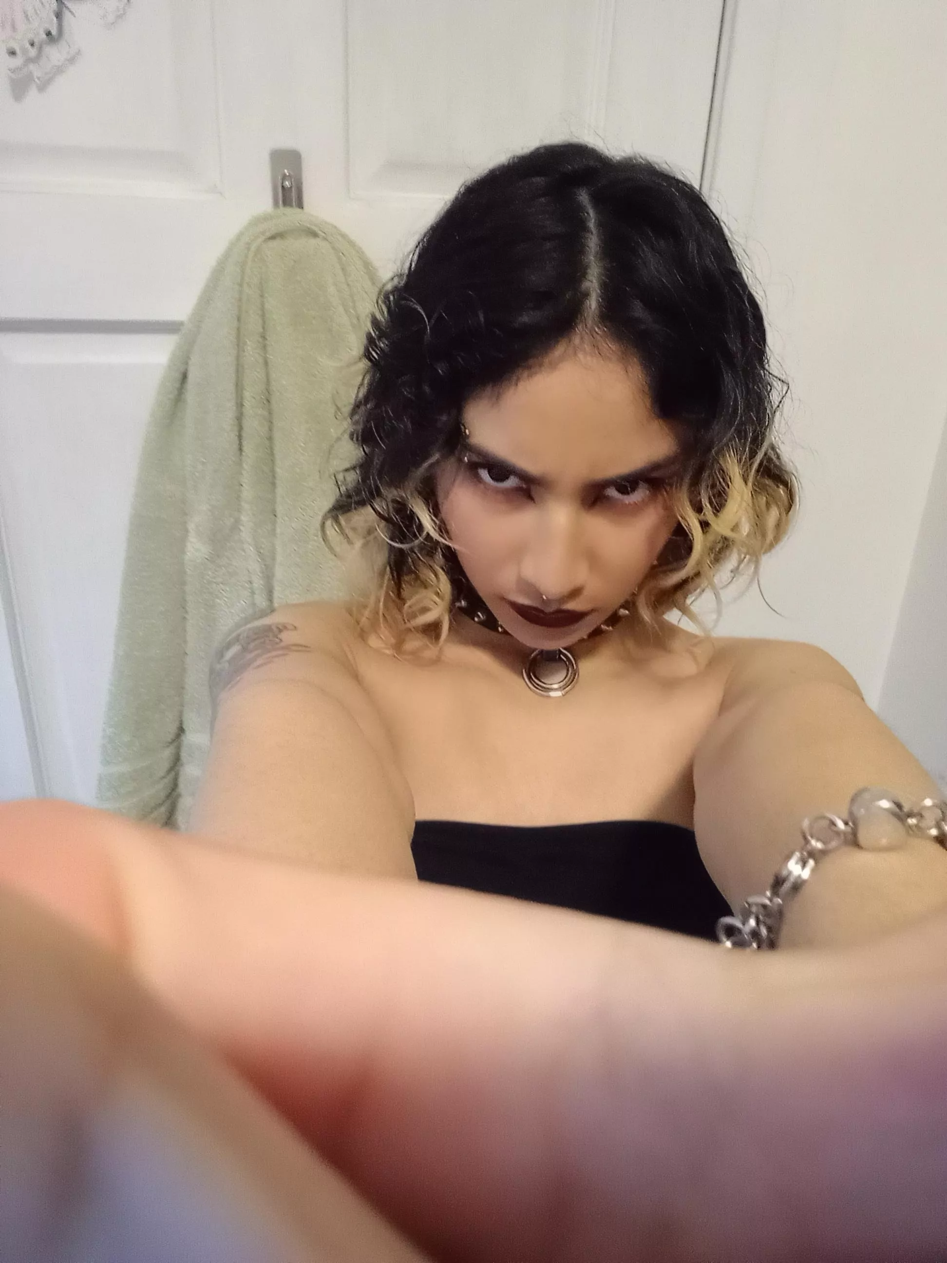 who said you could watch me shower❤️‍🔥😤 posted by auroraaahhh