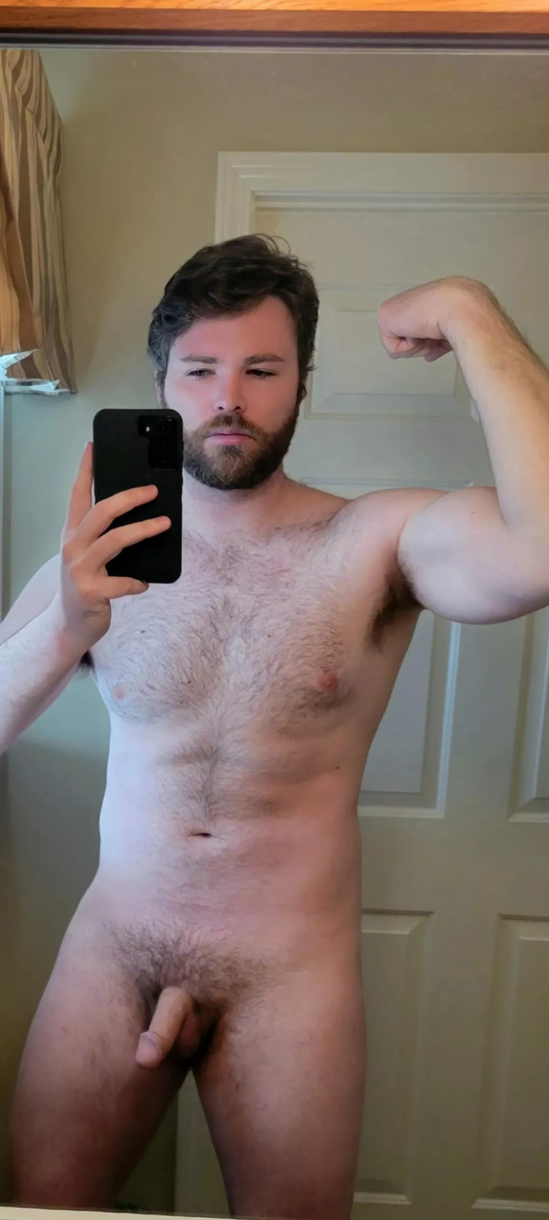 6'4 posted by spurs42