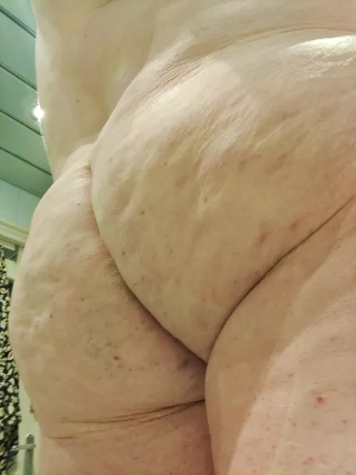 Anyone want some Dutch buns? by InformationThis3601