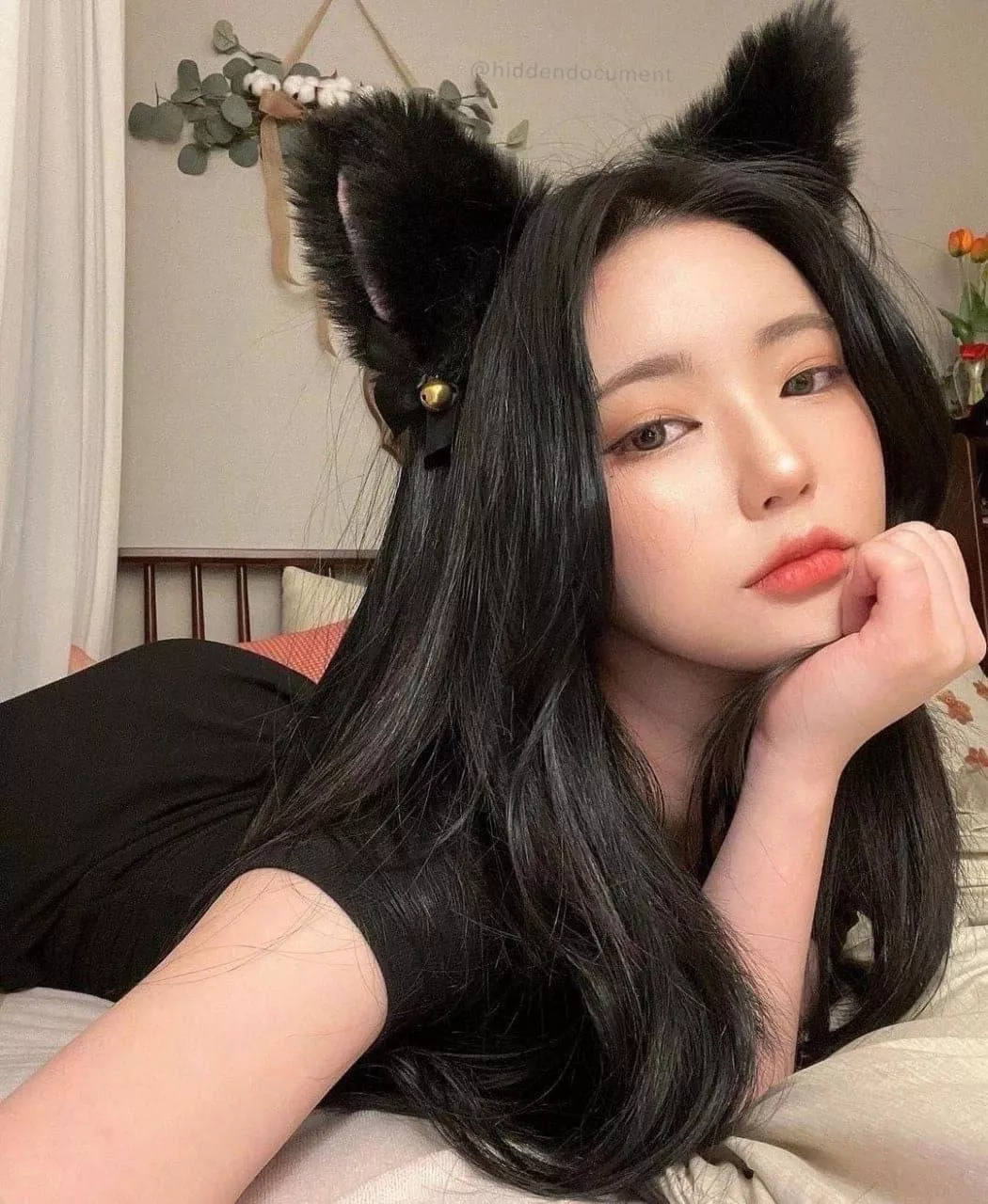 Beautiful korean girl posted by Wrong_Fee1179