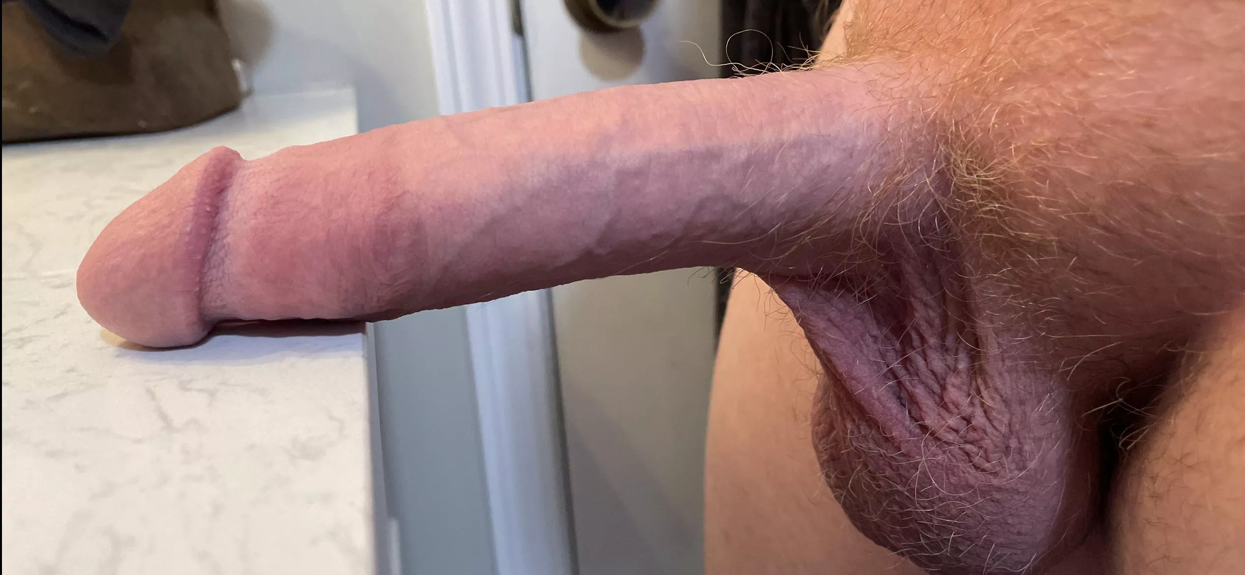 Can’t get any love on r/BWC..do you think I belong there? Also, if I made your eyes widen, you have to let me finish on your face 😘 posted by ClamChopzz