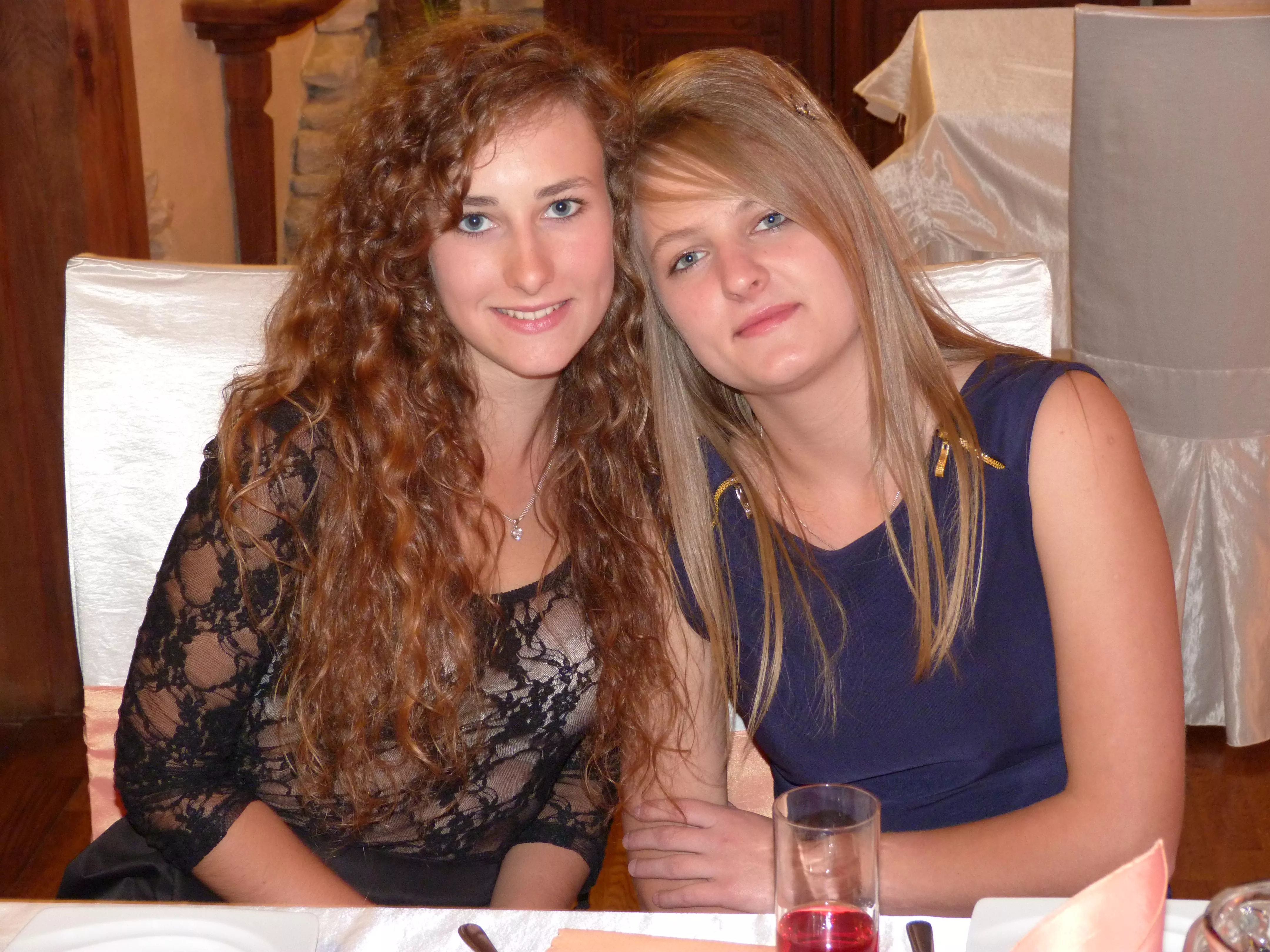 Curly or Straight posted by boilinoil