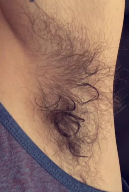 Does anyone else love when you’re sweaty and get armpit curls? by flyingmonkey246