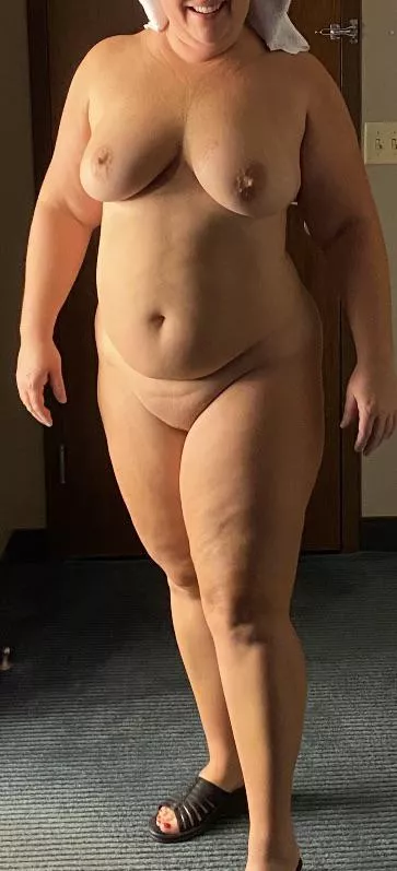 F 46, 212lbs, 5’7”. Quick trip out of town. This is a must pic when we stay in a hotel, a tradition. I see my flaws, hubby loves it though. posted by Shallowwaterrunsdeep