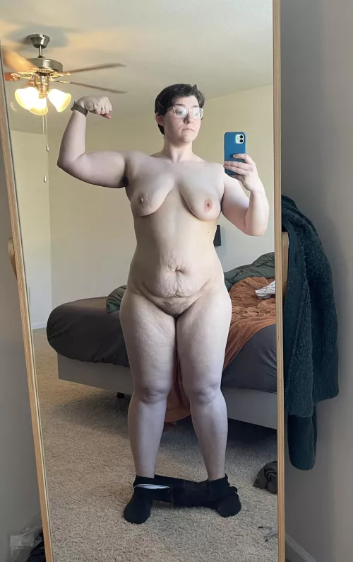 F-29-5’9”-234 lbs Quick pre-workout nude by Burner9710