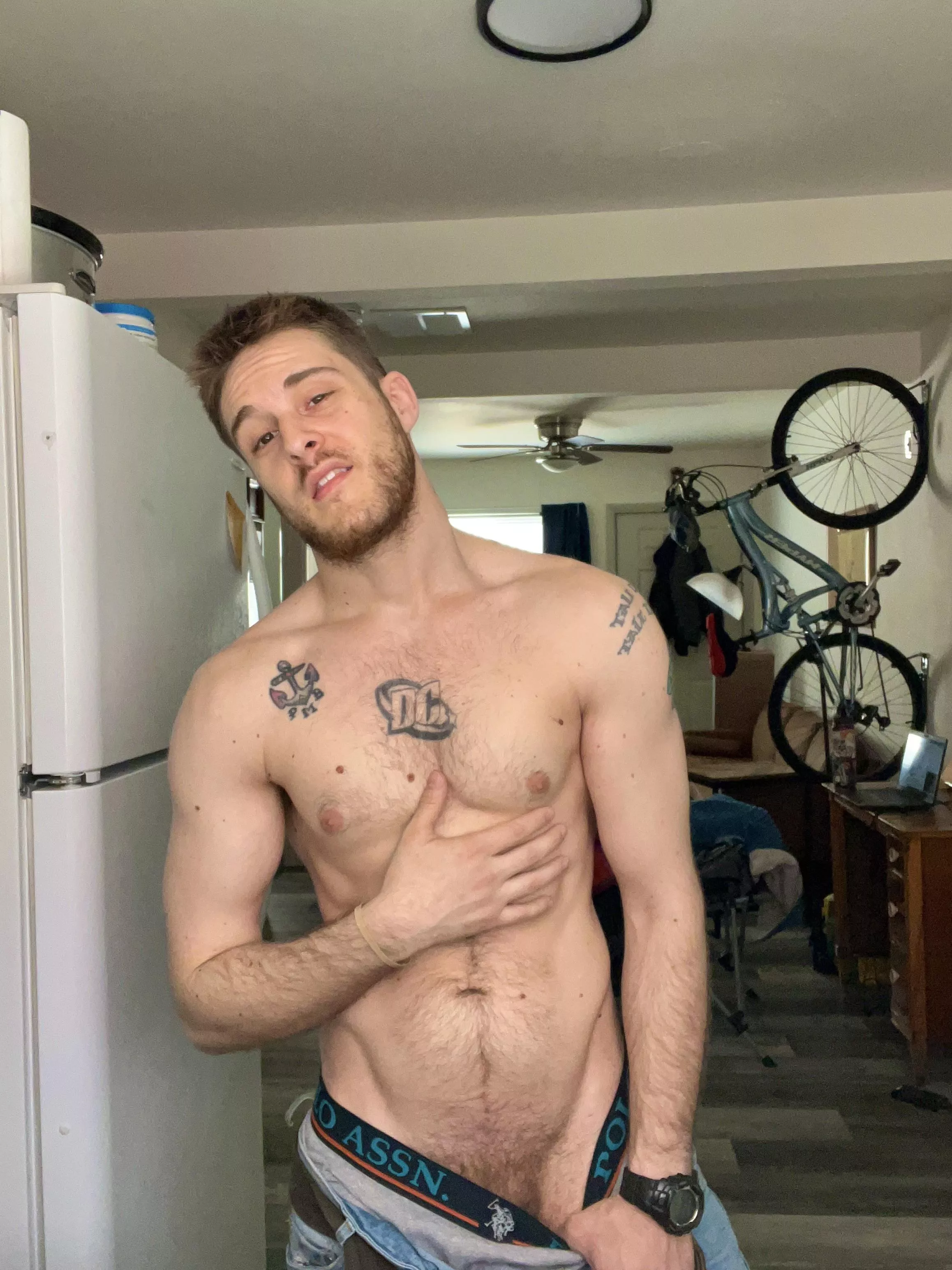 Get your tongue ready for daddy posted by brunobars170