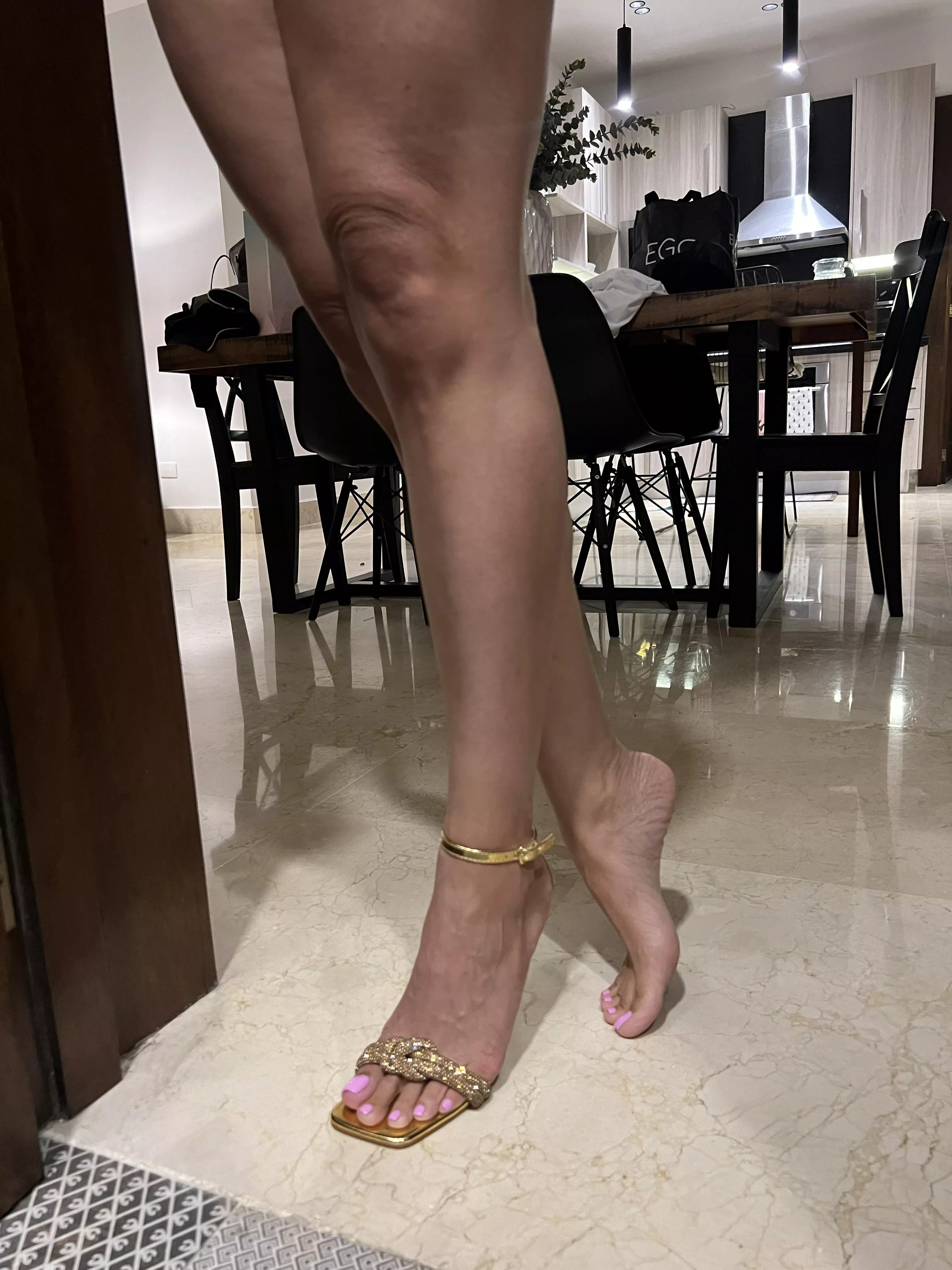 Good morning posted by feetdomi