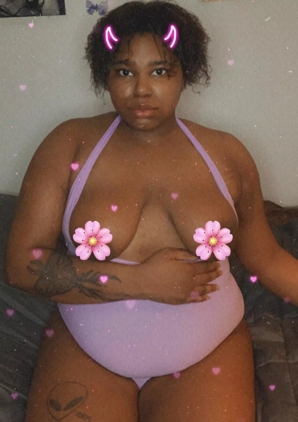 Happy Tuesday 🥰 posted by regginlolli