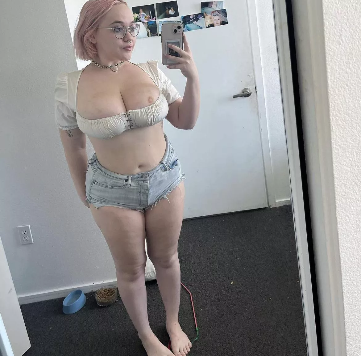 how do like me with no makeup? posted by bunnygirlxox