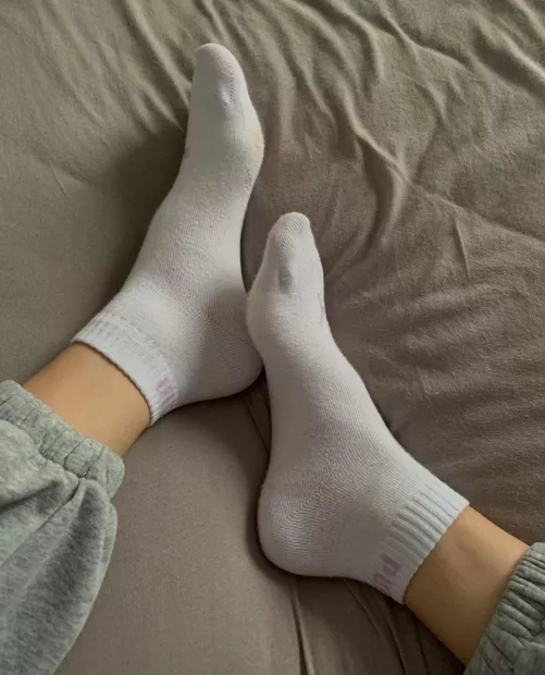 I have a fetish for guys with sock fetish😌 by Lauraaalove