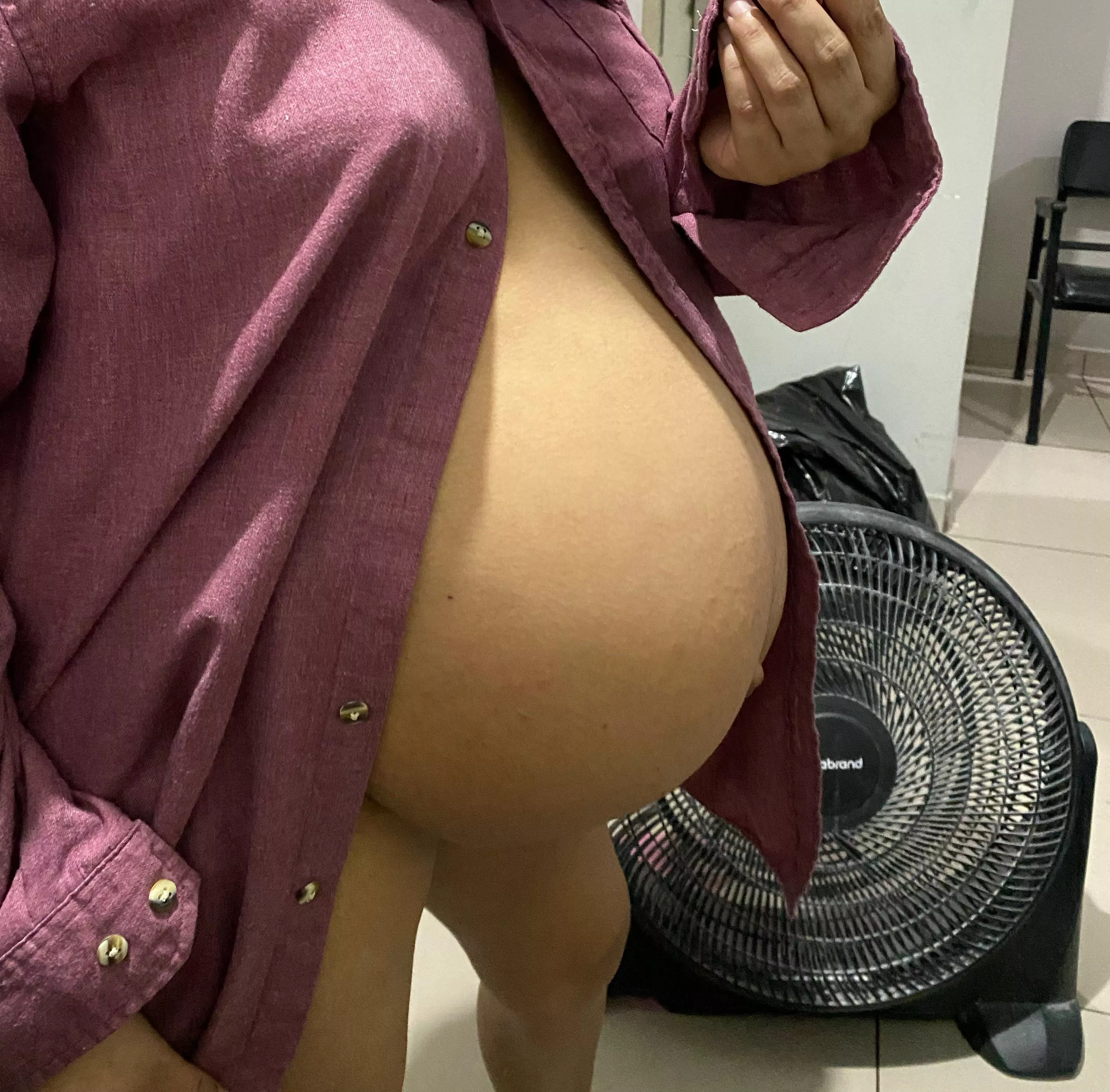 I like wearing big shirts or just being naked around the house, want to cum over? posted by Allyboo2016_