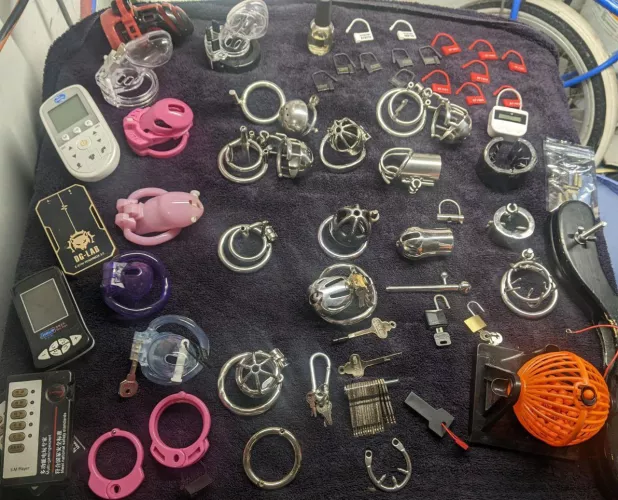 I want to lock up someone new 💗 by mistressalison579