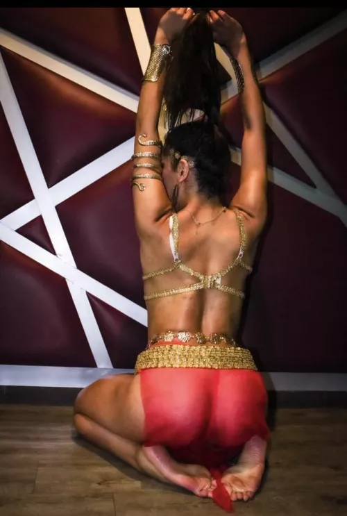 I wish you could touch my soft waist. by BellydancerBeauty