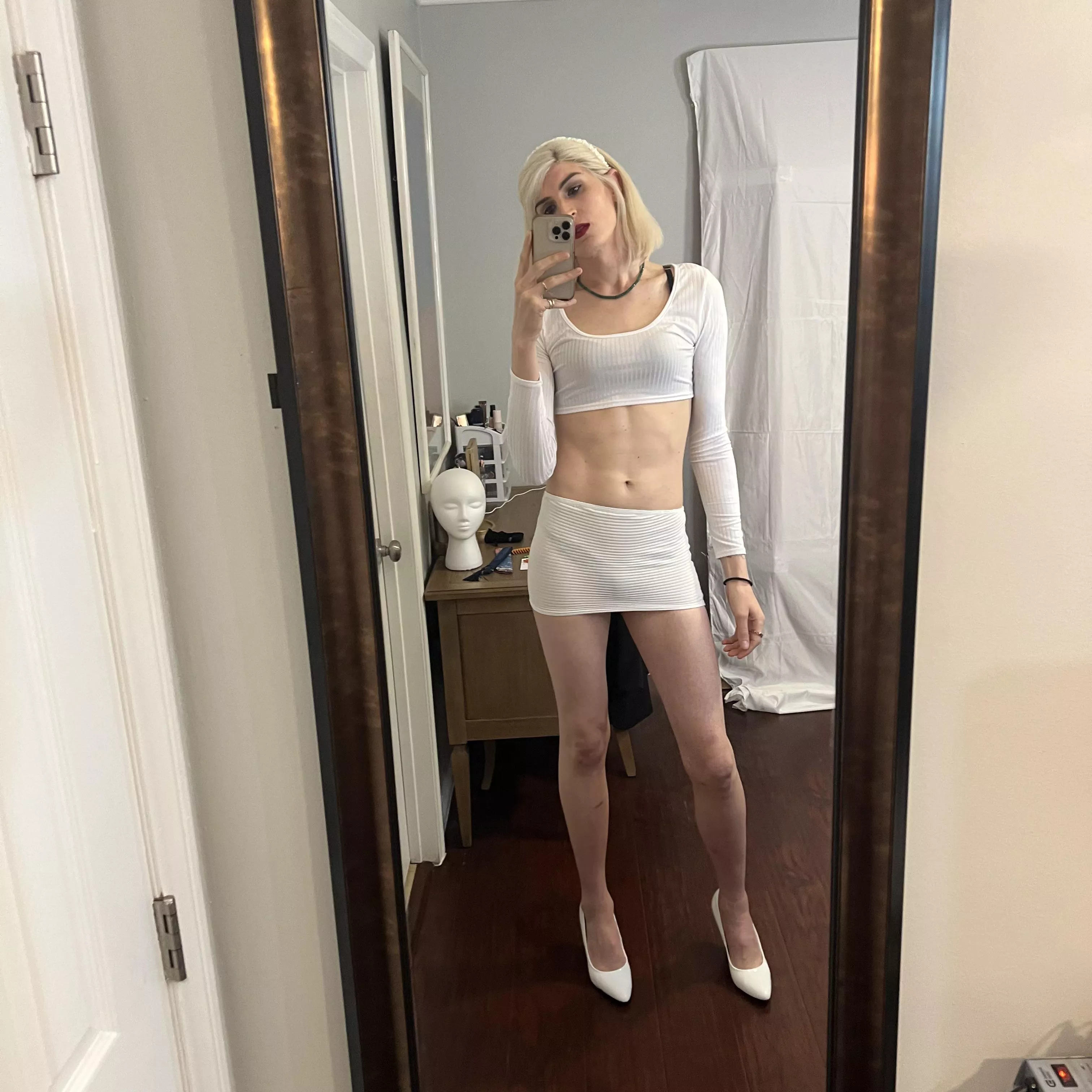 If you saw me in public would you stare at my little bulge? posted by Civil_Essay_6285