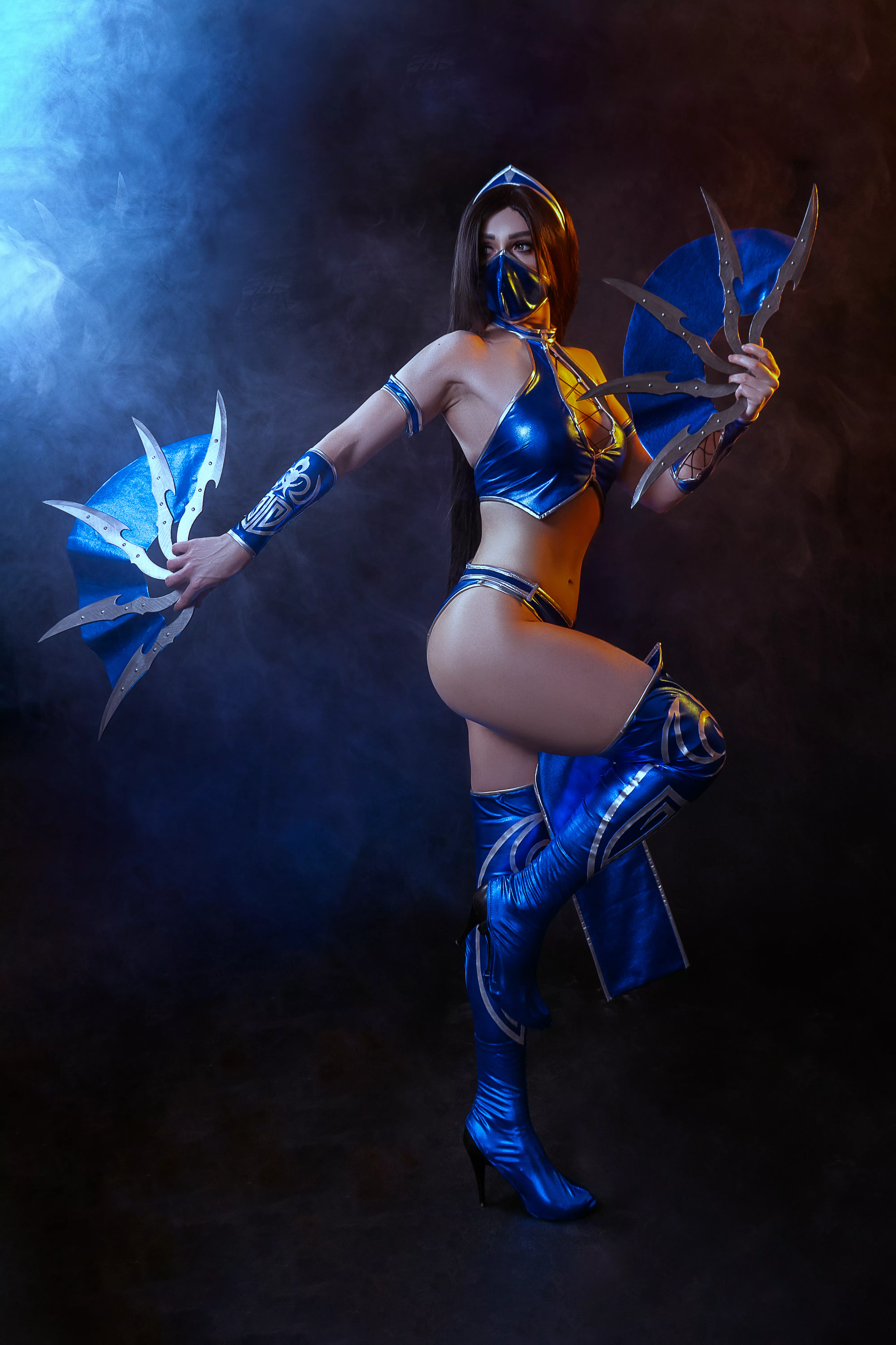 Kitana Mortal Kombat 9 cosplay by me posted by sedokovair_cosplay