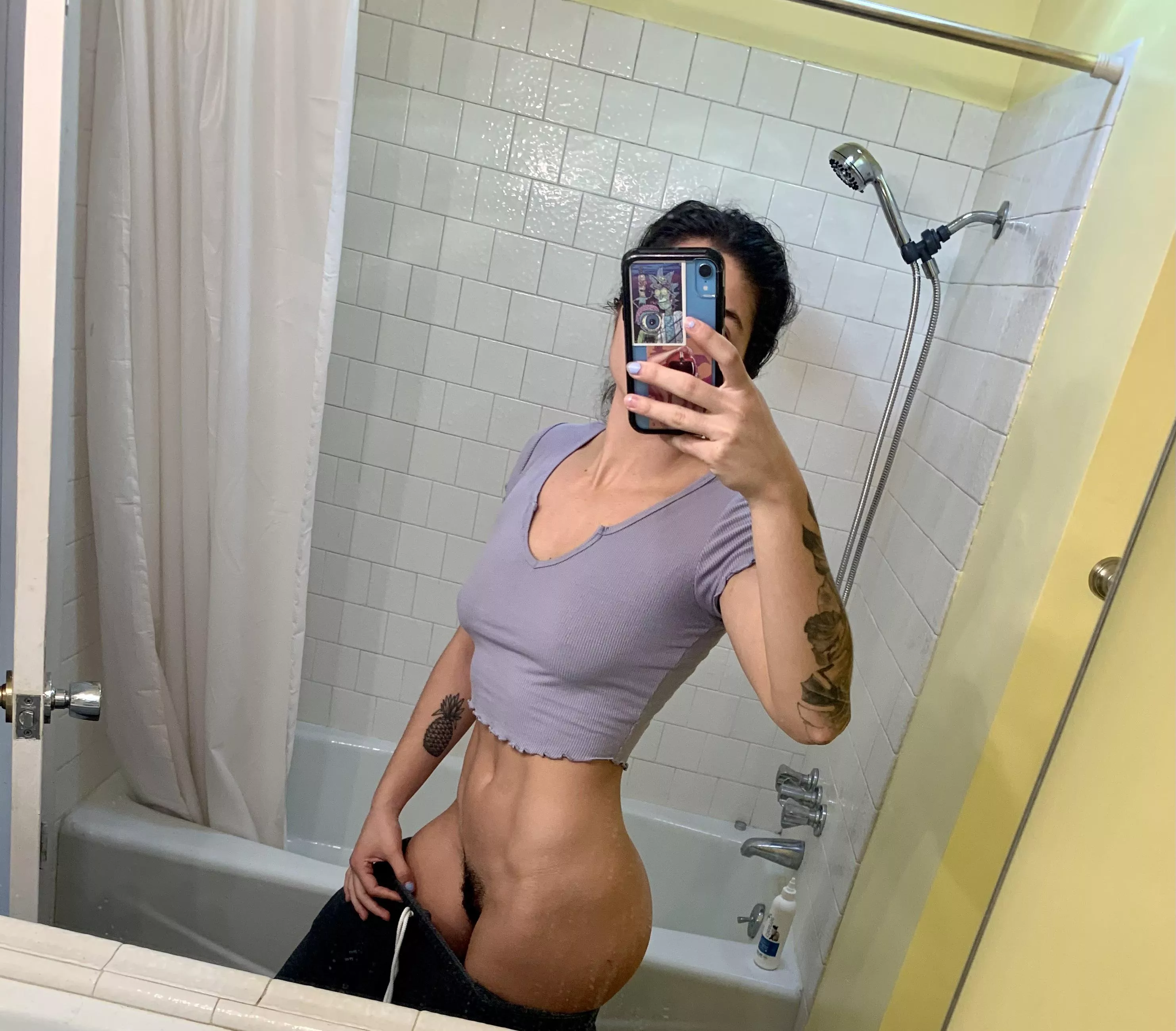 Love showing off the bush! posted by mia_mae