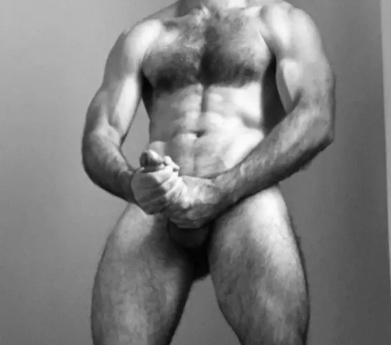 [M] 2 hands needed by Hunghulkreborn