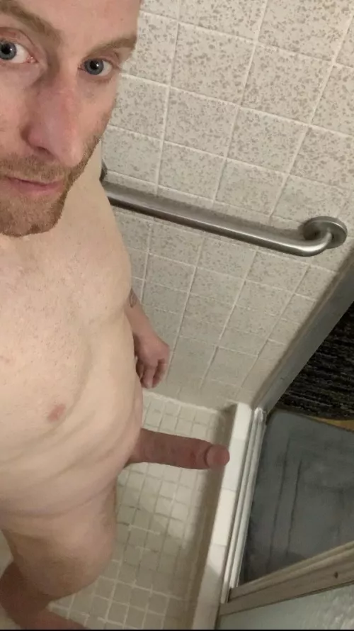 (M) Any of you ladies want to join me for my post workout shower. Shoot me a message by fitmaintenceginger