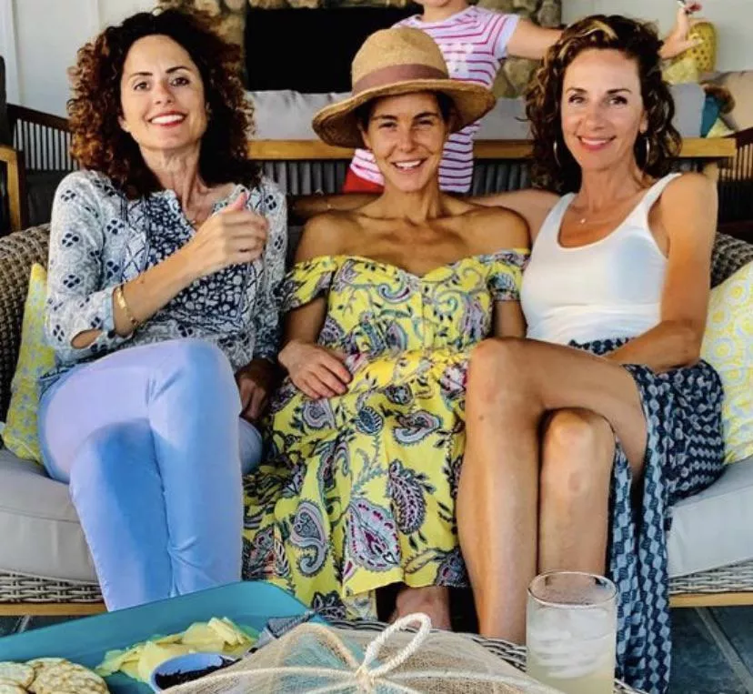 Milfs posted by sheep-stage45