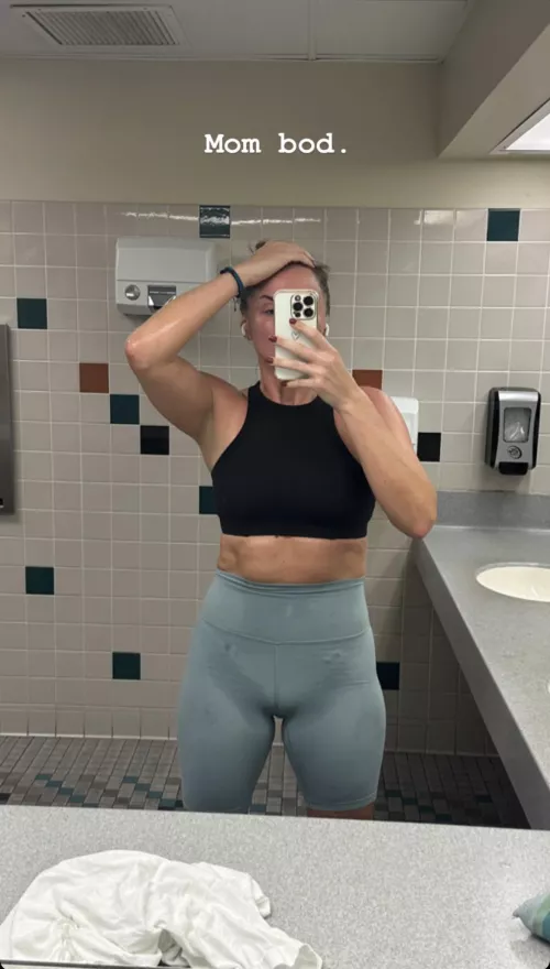 Mom bod by agent_zero43