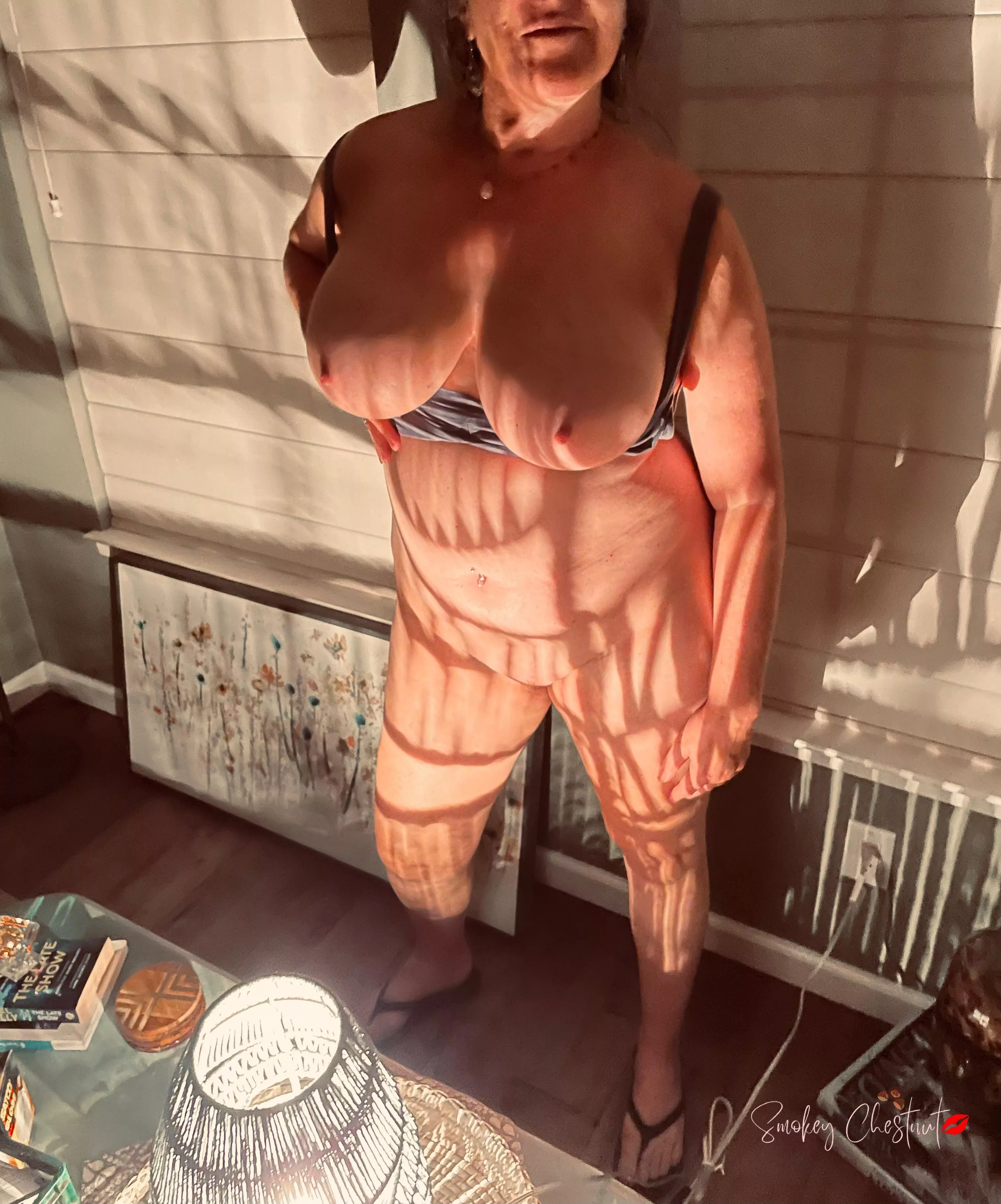 Naked in the shadow patterns {59} posted by SmokeyChestnut