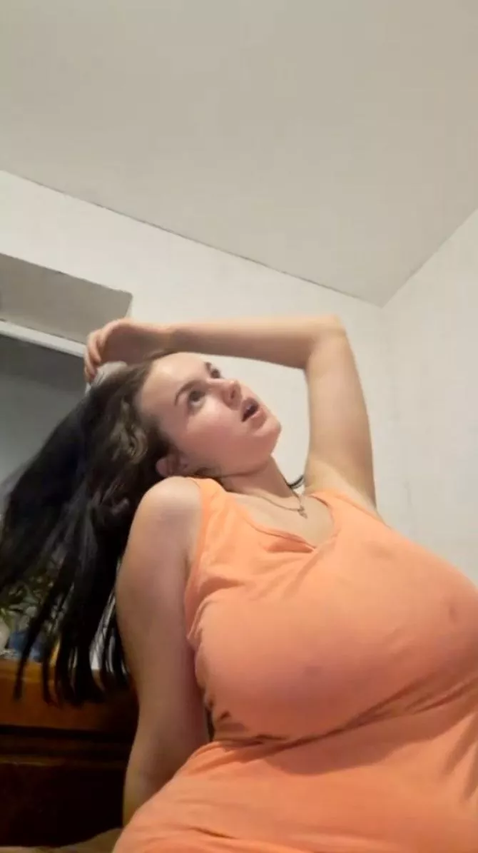 oh hey 😈 posted by animmetiddies