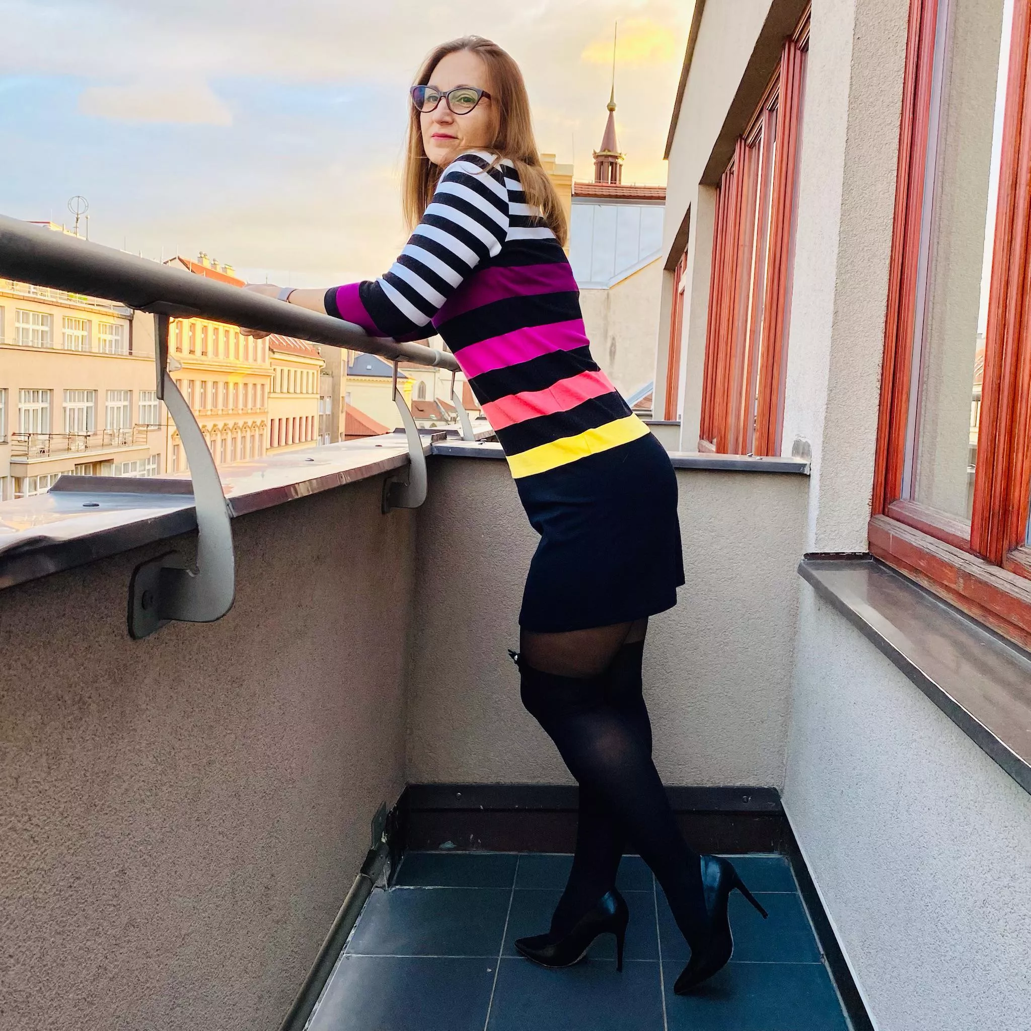 Pantyhose mood posted by Lady_Charm