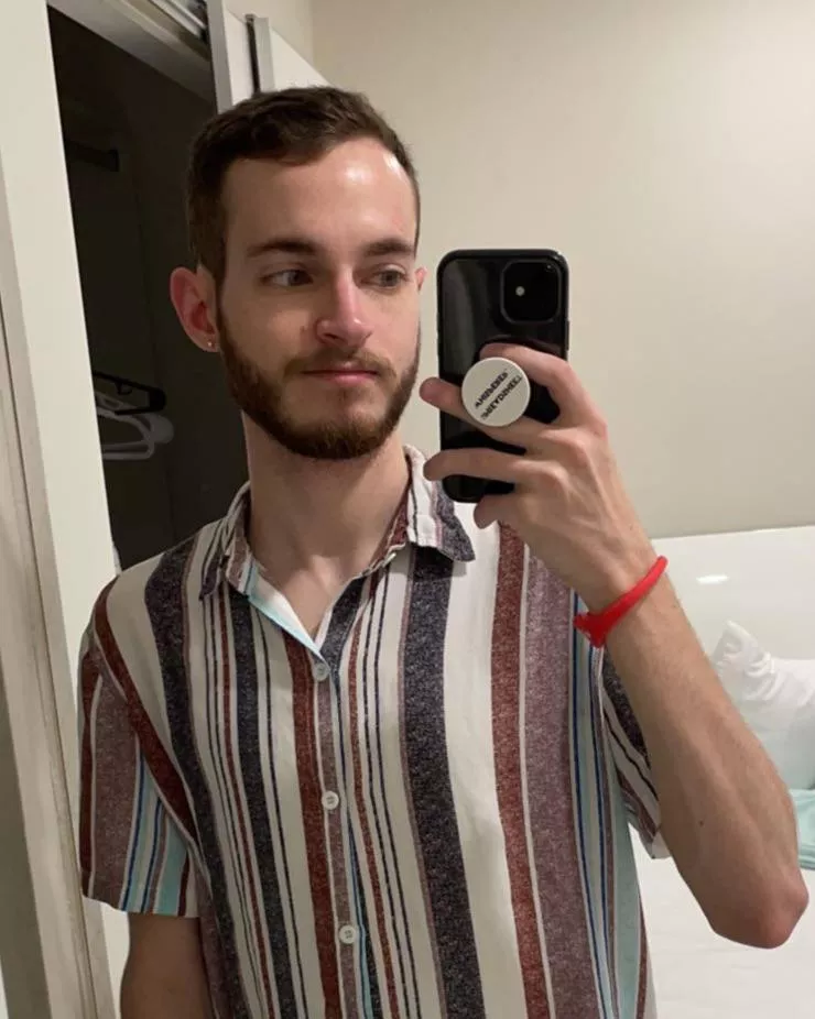 Procrastinating bed time as per usual posted by Senikus