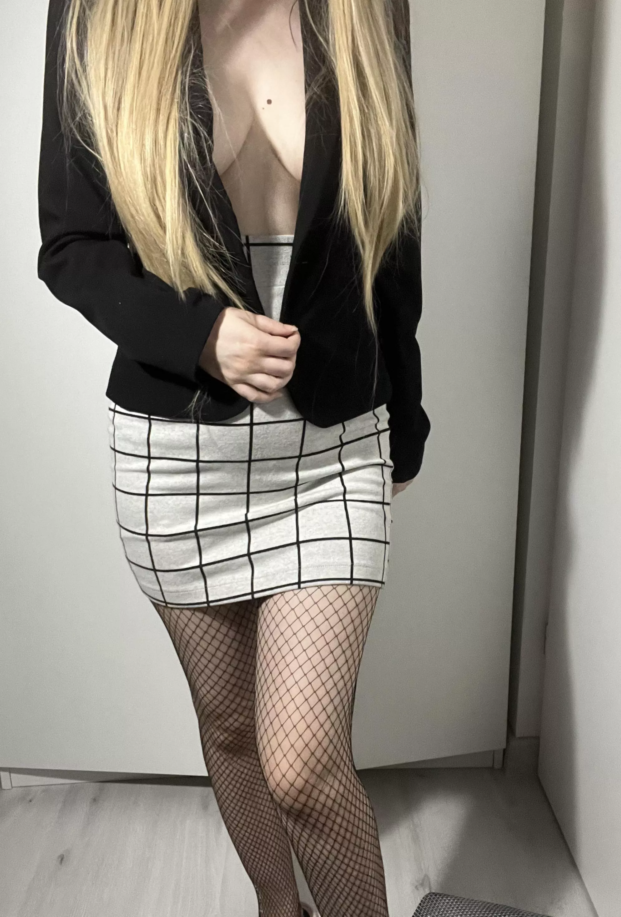 Sexy for my boss posted by kinkyhotdreams