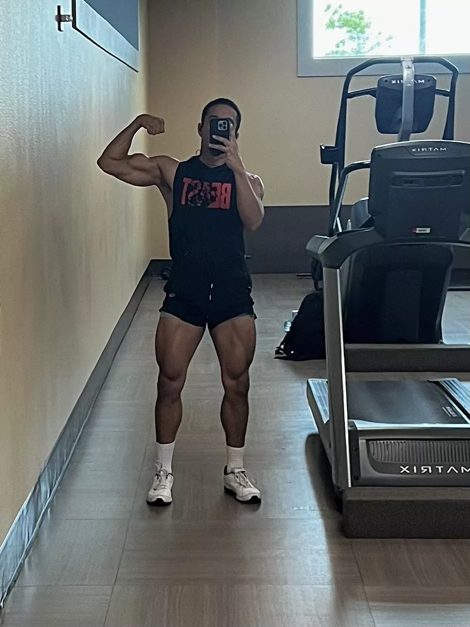 Smell them after my cardio session posted by KingAdonis06