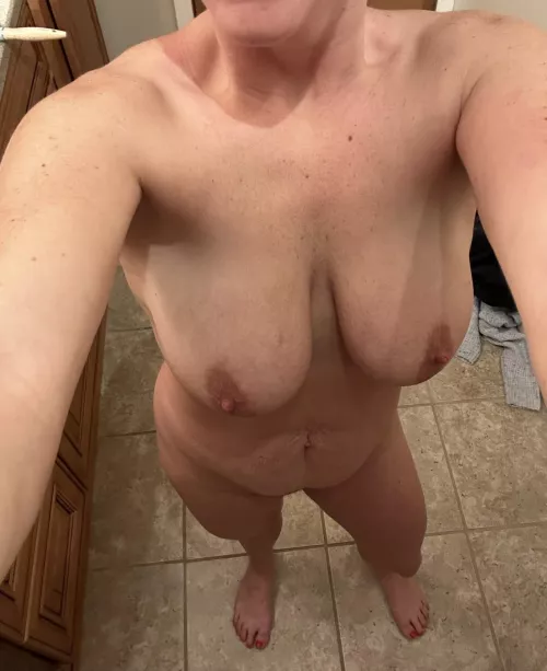 Still beautiful after 2 kids by nofacemomof2