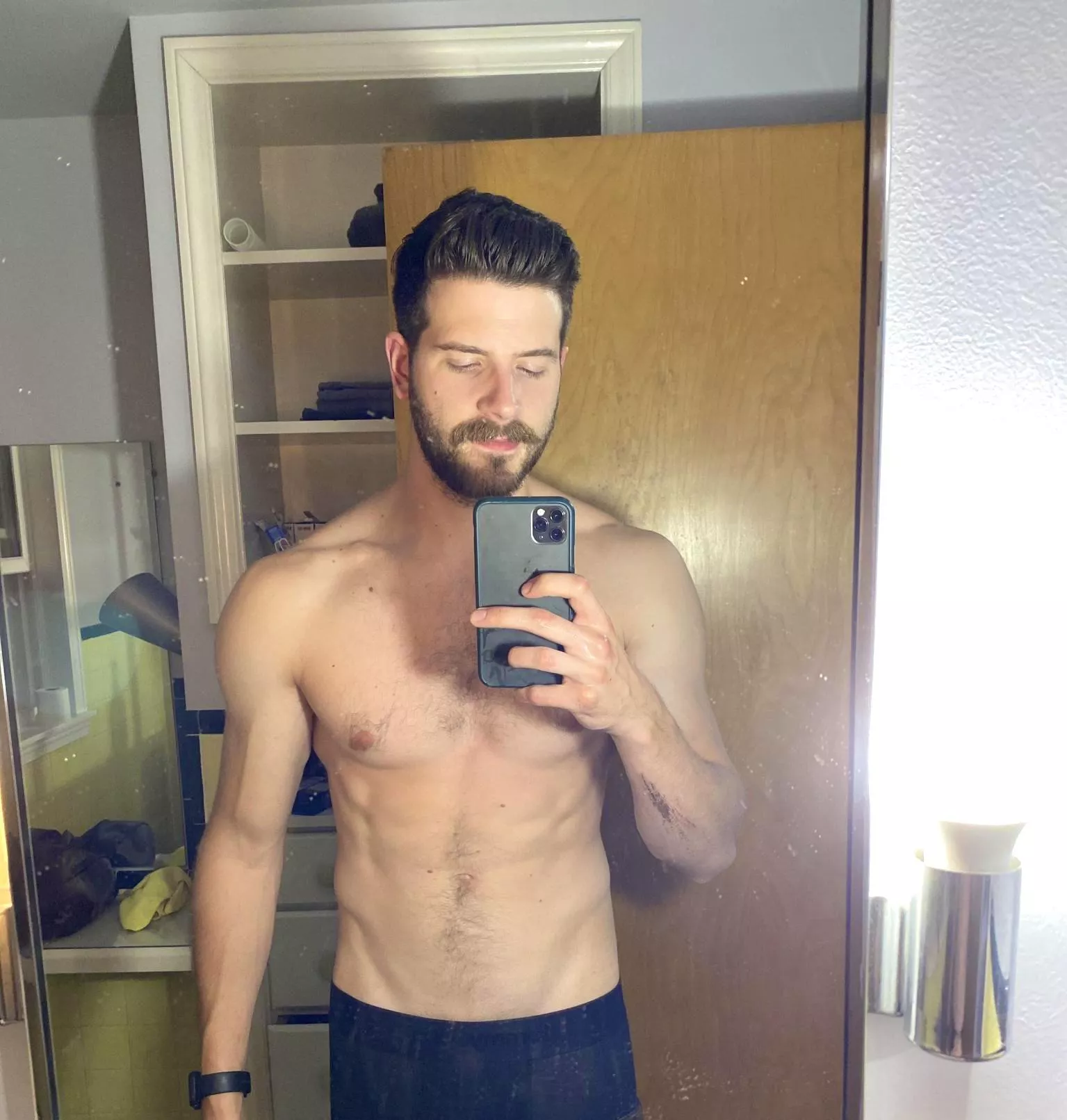 Think I have enough muscle to impress my gym crush? posted by mainejock98