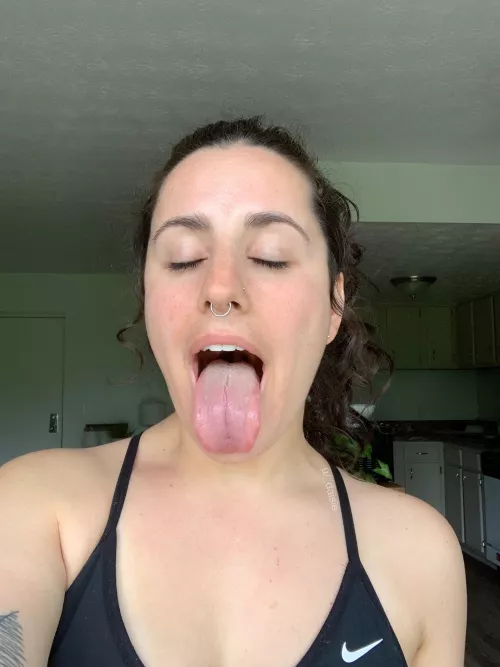 thirsty from my workout, can you help?🥵 by Fuzzy_Fee_4204