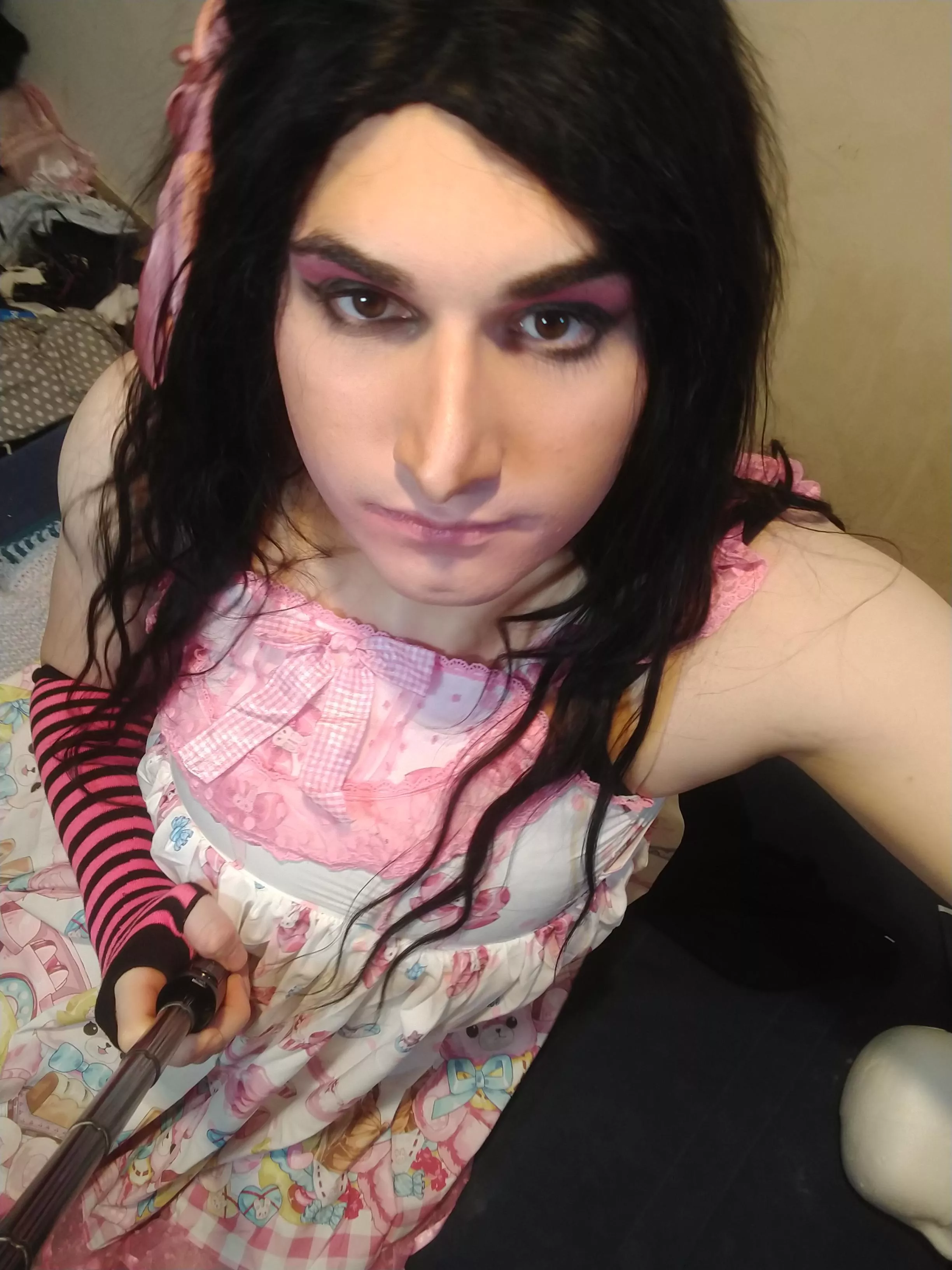 This post is hacked so only cute people can see it. posted by oshaboy