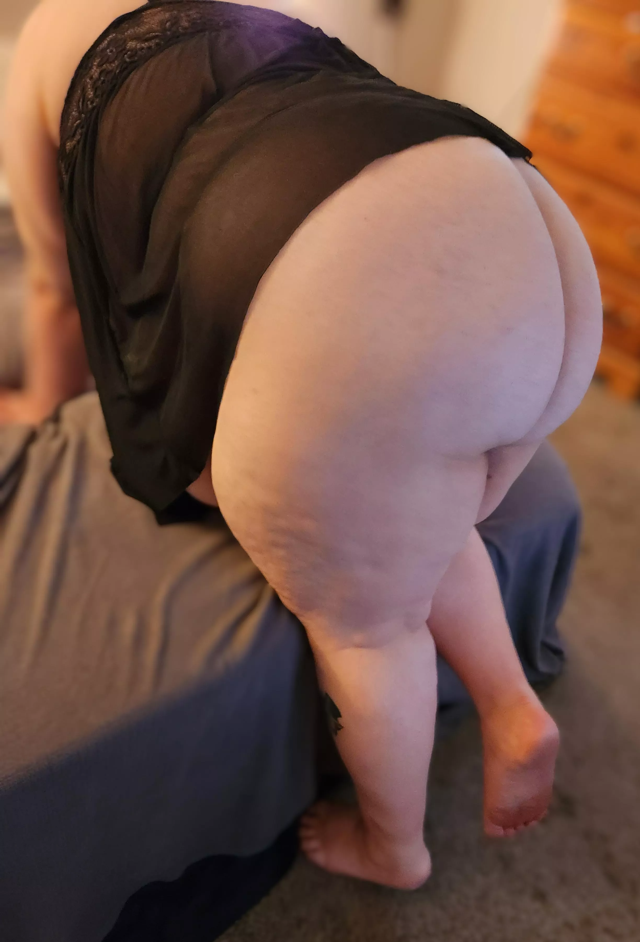 Touch my butt 🥰 posted by ChubbyTulip