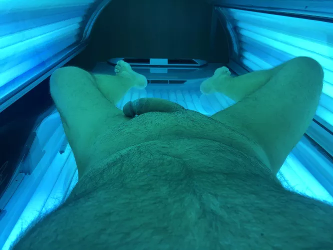 Warming up at lunch, hopefully it won’t burn it 🤪 by VmountD