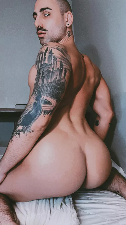 week 1 new diet gainzzz🍑🍑🍑 by julesdrools__