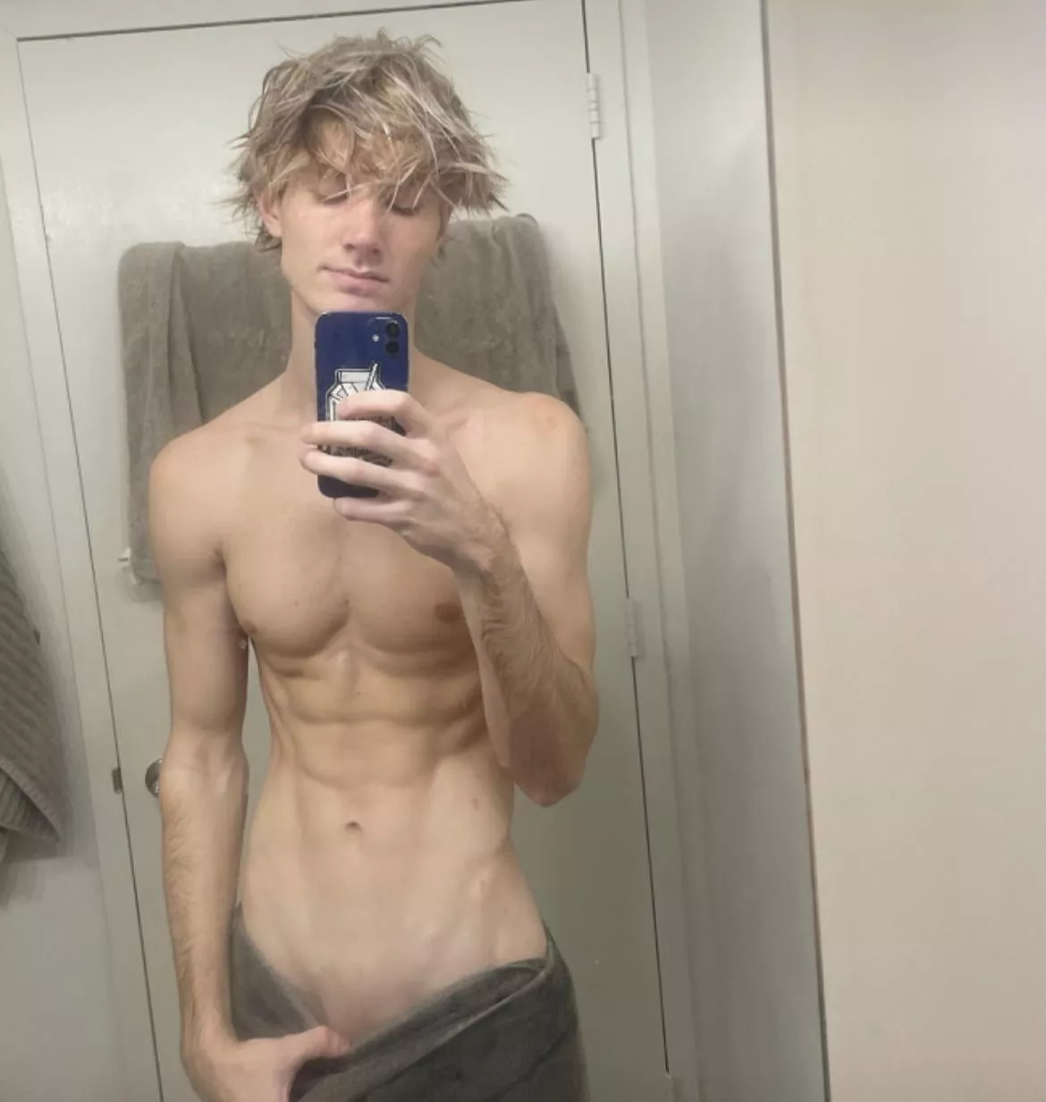 Wet posted by Acrobatic-Party1975