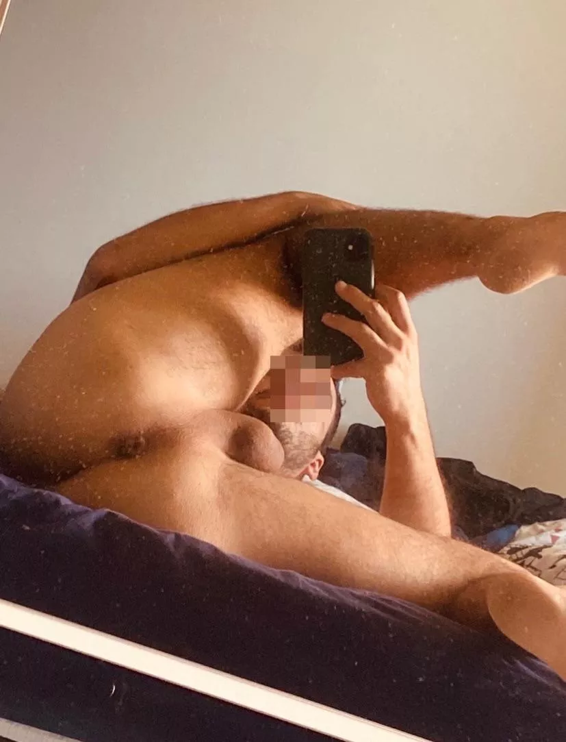 what a delight it is to open my legs and show you my ass 🔥🍑 posted by jockbuddyx